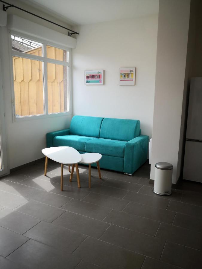 Studio En Plein Centre Ville A 8 Minutes De L'Ocean Le Porge Exterior foto